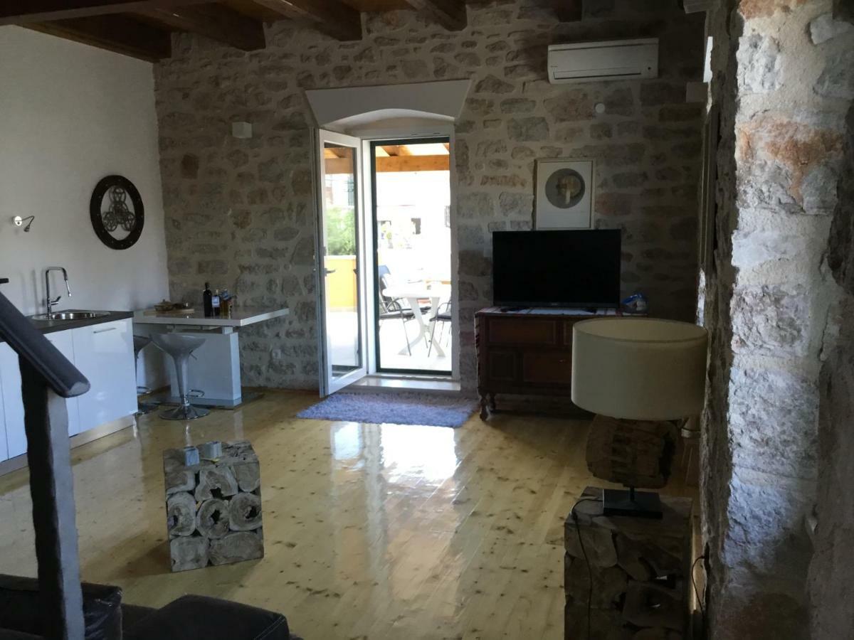 Villa Stein Haus Pirovac Esterno foto